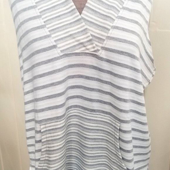 Maurices Tops - Woman's sleeveless top